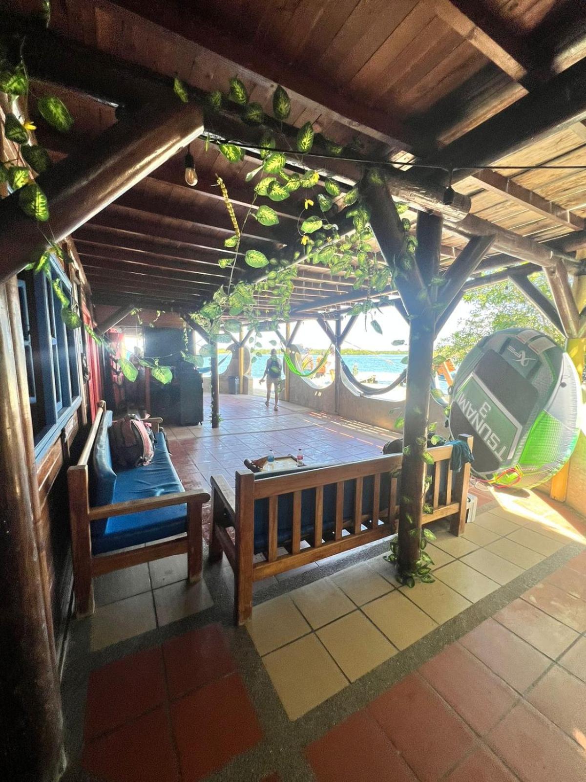 El Arca Hotel Tintipan Island Екстериор снимка
