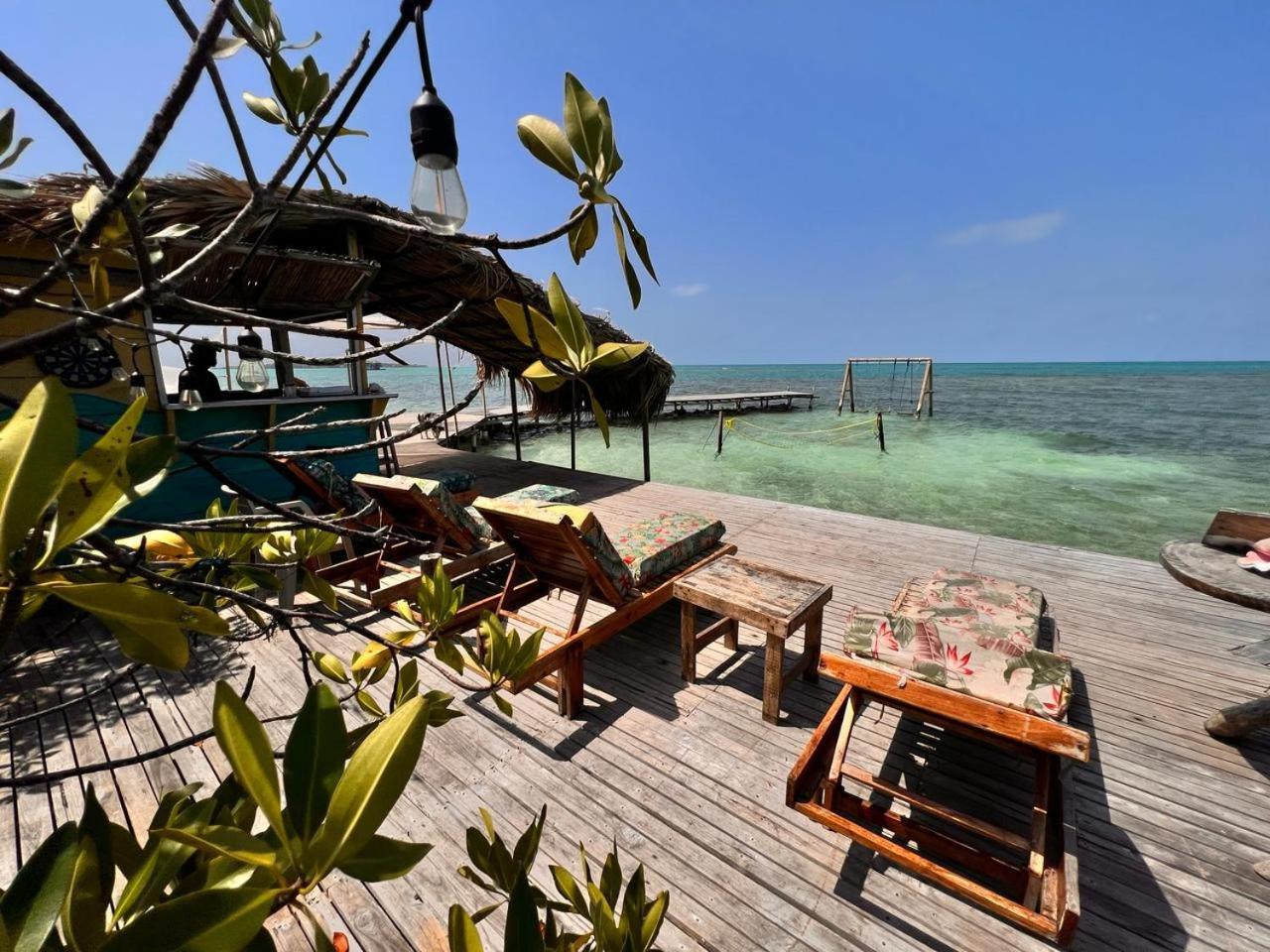 El Arca Hotel Tintipan Island Екстериор снимка