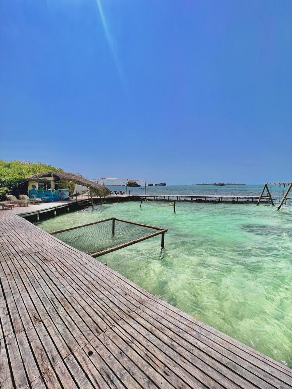 El Arca Hotel Tintipan Island Екстериор снимка