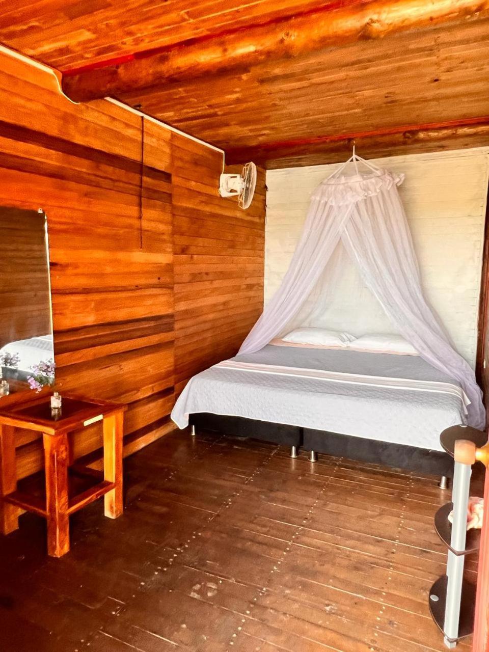 El Arca Hotel Tintipan Island Екстериор снимка