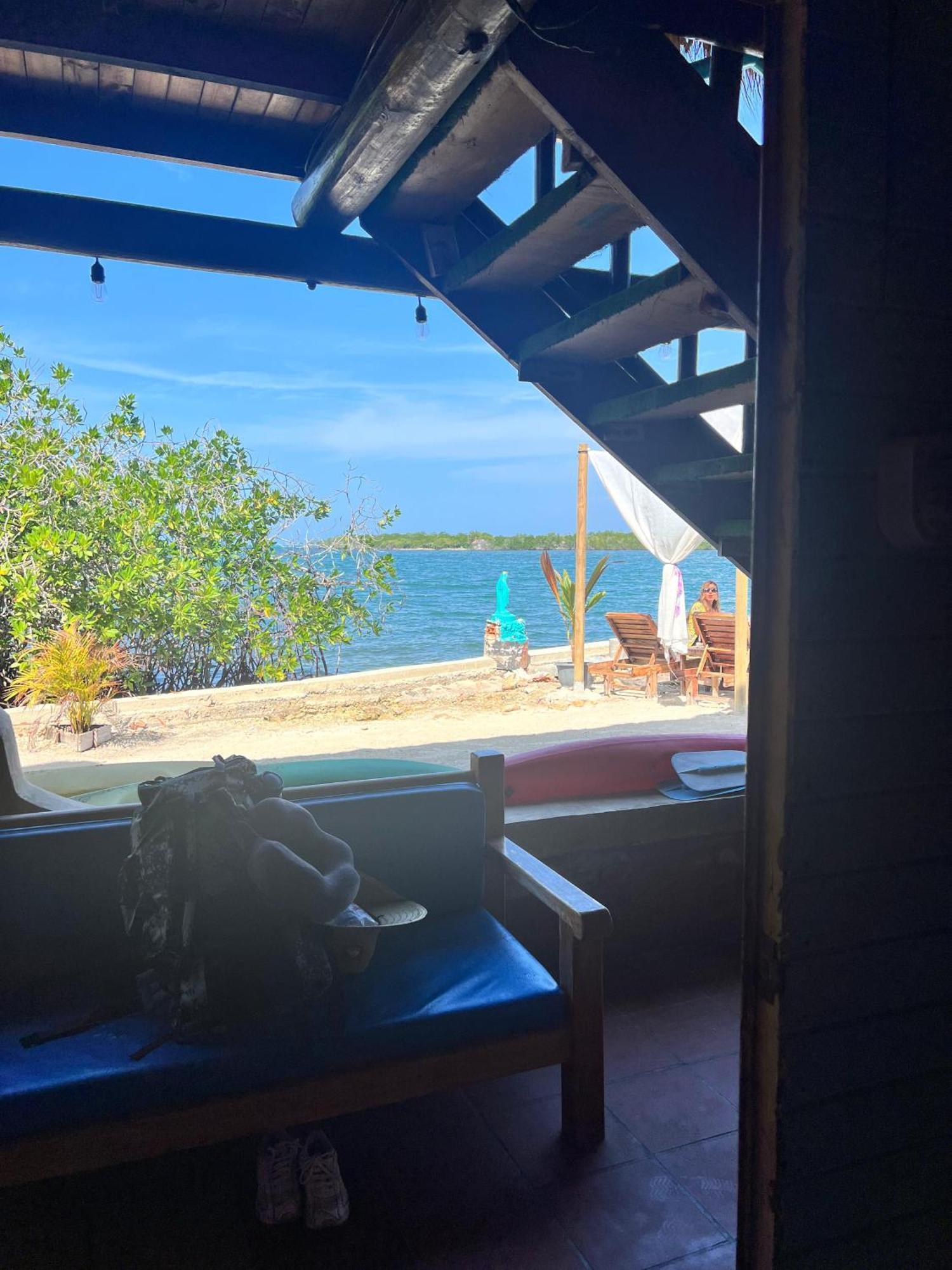El Arca Hotel Tintipan Island Екстериор снимка
