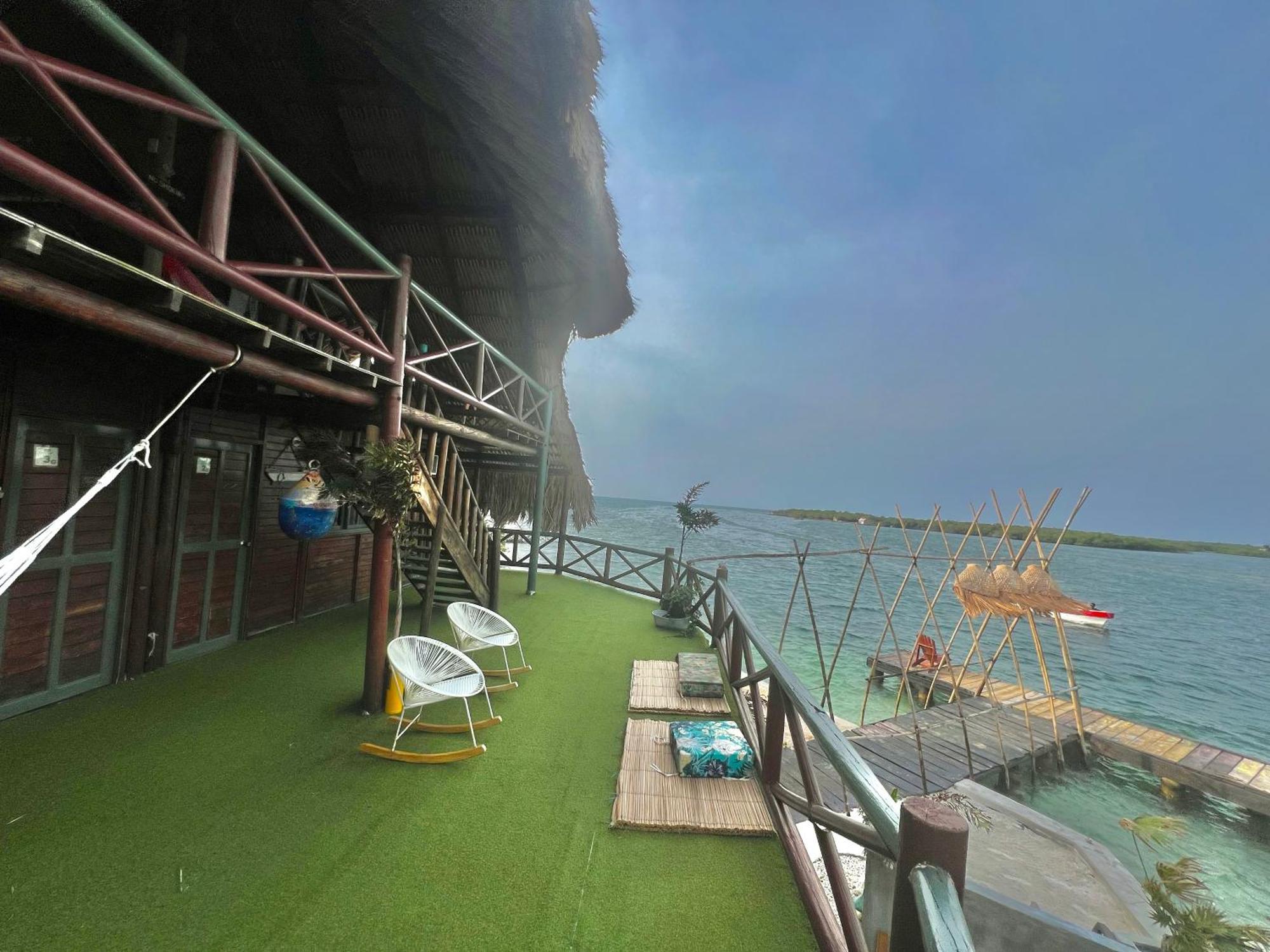 El Arca Hotel Tintipan Island Екстериор снимка