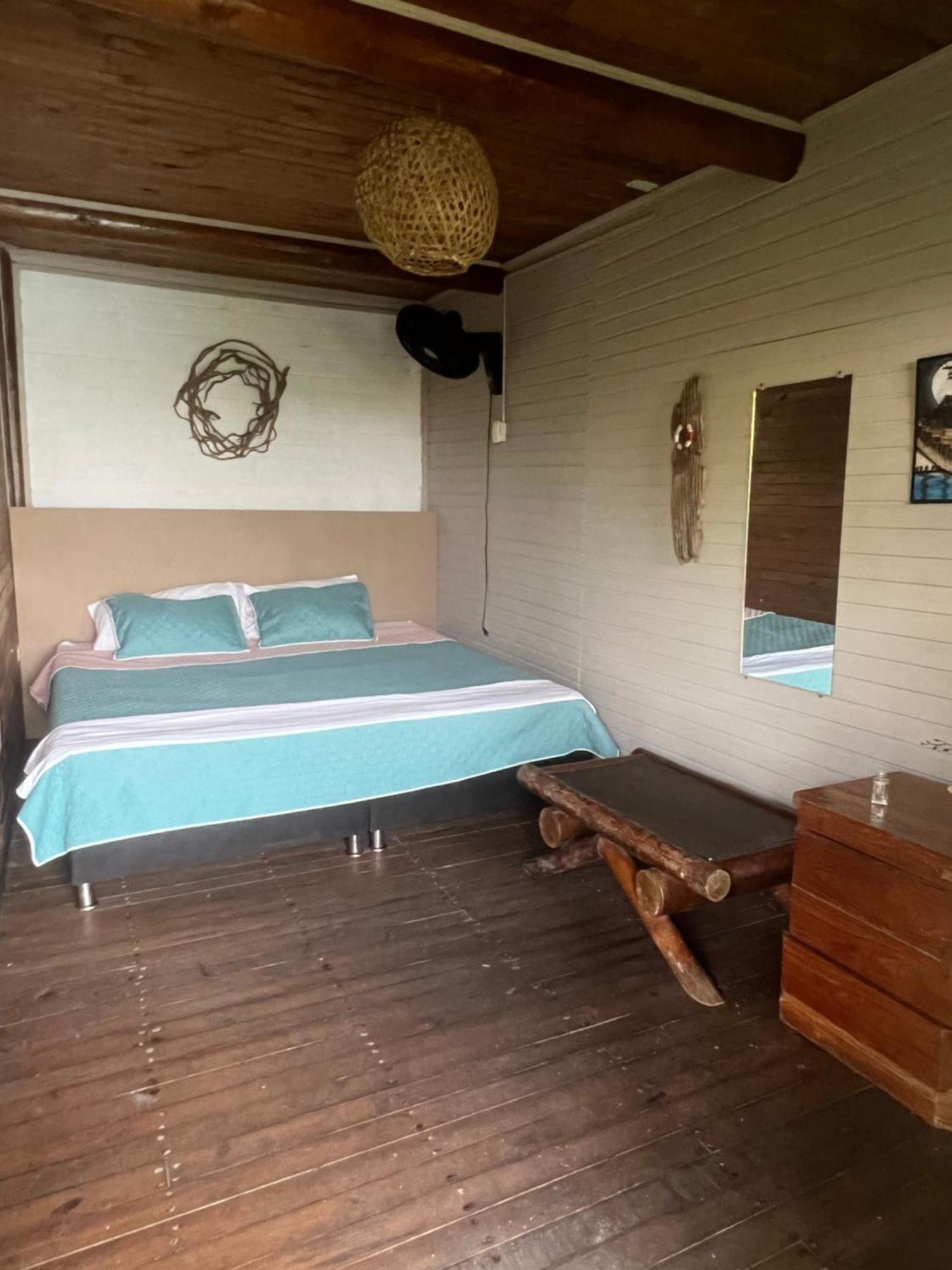 El Arca Hotel Tintipan Island Екстериор снимка