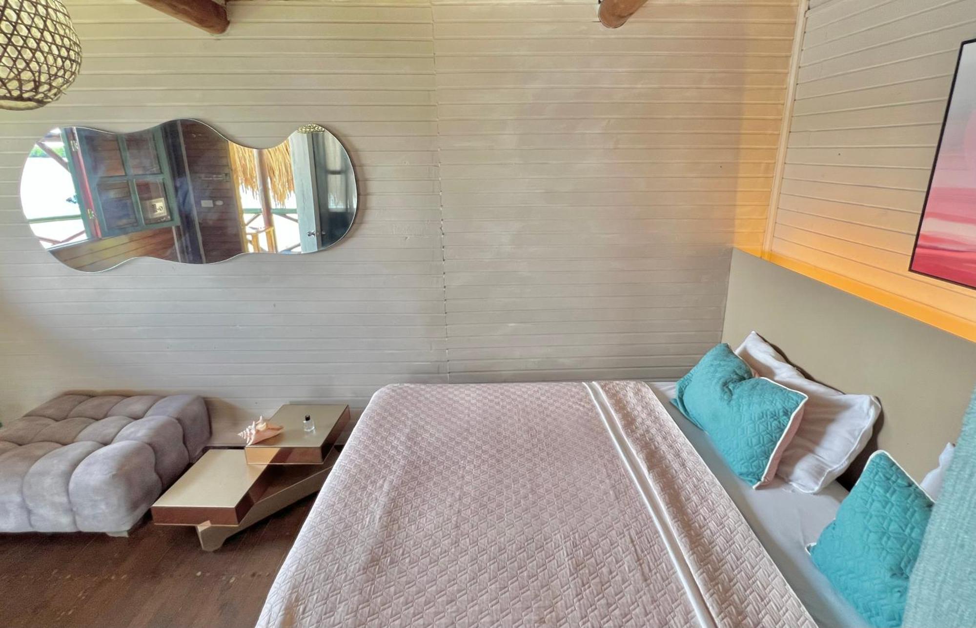 El Arca Hotel Tintipan Island Екстериор снимка